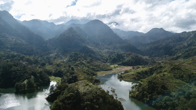 Ilustrasi, ibu kota Honduras. https://unsplash.com/@estebanbenites