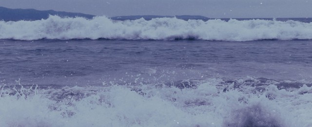 Pantai di Sukabumi yang Belum Terjamah, Foto ini hanya ilustrasi dan bukan tempat aslinya. Sumber: Unsplash/Erland Leonardi