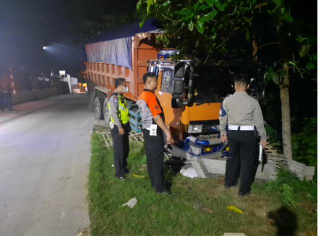 MN (27), seorang sopir truk di Tangerang meninggal dunia akibat serangan jantung saat mengemudi. (Istimewa)