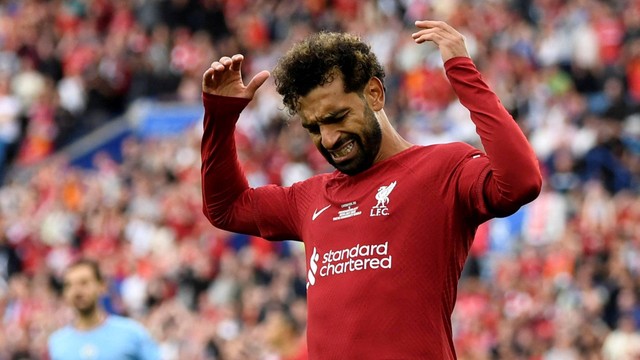 Pemain Liverpool Mohamed Salah bereaksi saat hadapi Manchester City di King Power Stadium, Leicester, Inggris, Sabtu (30/7/2022). Foto: Tony Obrien/REUTERS