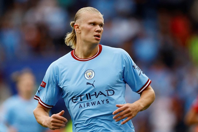 Pemain Manchester City Erling Braut Haaland saat pertandingan melawan Liverpool di King Power Stadium, Leicester, Inggris, Sabtu (30/7/2022). Foto: Action Images via Reuters/Andrew Boyers