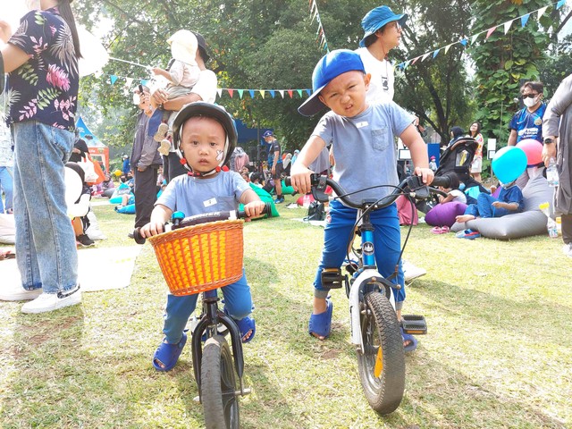 OOTD anak dan keluarga di Weekend Seru. Foto: Hutri Dirga Harmonis/kumparan