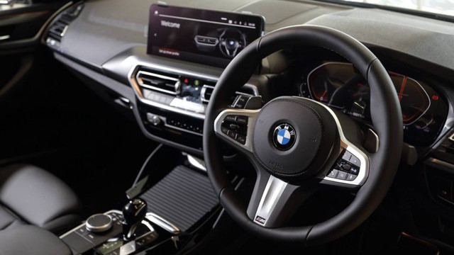 BMW X4 xDrive30i M Sport LCi. Foto: Dok. BMW Indonesia