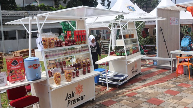 UMKM yang bergabung dalam Jakpreneur. Foto: Pemprov DKI Jakarta