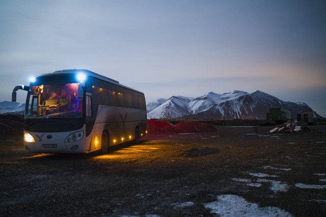  Tarif dan Jurusan Bus Gunung Harta, Foto/Unsplash/Juan Encalada