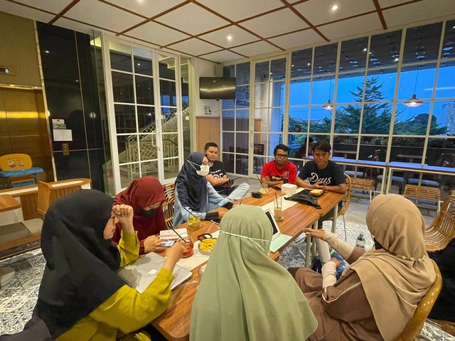 Pertemuan Pengurus TDA Yogyakarta membahas rencana KMB. foto/dok TDA Yogyakarta