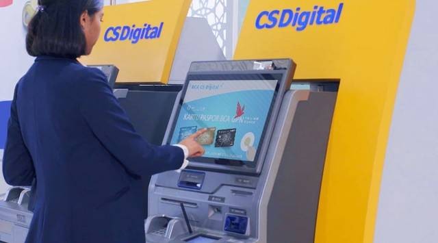 Ilustrasi Cara Mengetahui Siapa yang Mengambil Uang di ATM. Foto: BCA