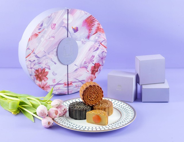 Mooncakes hampers Raffles Hotel Jakarta x Weillen. Foto: Dok. Hotel Raffles Jakarta