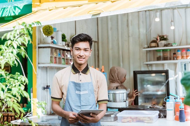 Ilustrasi bisnis kuliner di Indonesia. Foto: Shutterstock
