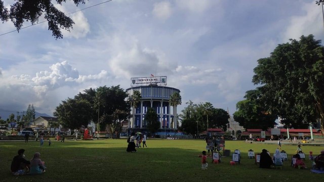 Water toren alun-alun Kota Magelang. Foto : Lutfiani N