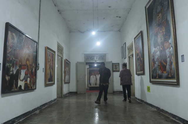 Pameran Lukisan di Ndalem Tondowinatan Ponorogo. Dok Nanang Diyanto