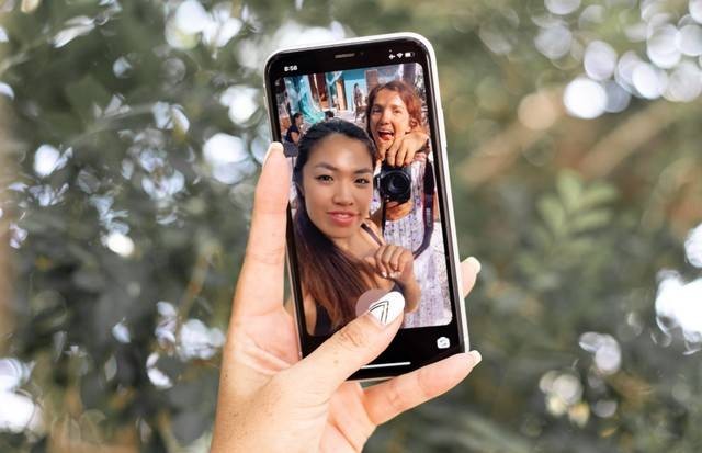 Ilustrasi Insta Story. Foto: June Aye/unsplash