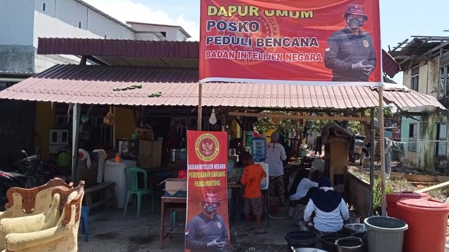 BIN buka dapur umum di lokasi bencana banjir bandang Torue Parigi Moutong, Sulawesi Tengah, Kamis, 4 Agustus 2022. Foto: Tim PaluPoso