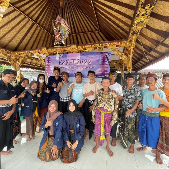 Peternak Keluhkan Kegagalan Kawin Suntik pada Sapi Bali, Mahasiswa KKN-T IPB University Beri Penjelasan