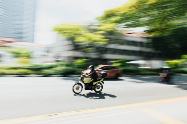 Tempat Sewa Motor di Bekasi, Foto: Unsplash/CHUTTERSNAP 