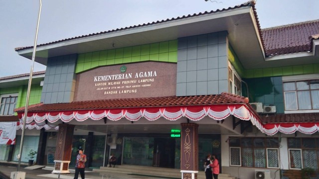 Kantor Wilayah Kementrian Agama Provinsi Lampung. | Foto: Bella Sardio/ Lampung Geh
