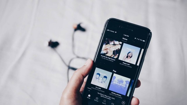 Ilistrasi Cara Membagikan Spotify ke Story Instagram Foto:Unsplash