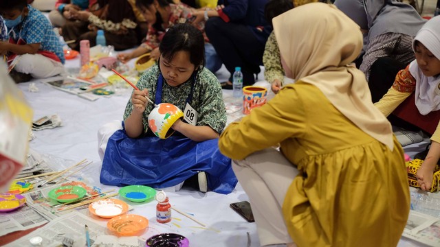 Keseruan Pesta Anak Suroboyo Berani yang digelar Komunitas Kumpul Dongeng. Foto: Komunitas Kumpul Dongeng
