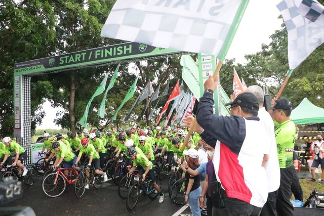 Pelepasan peserta  road bike Gran Fondo New York (GFNY) Championship Asia di Bali - IST