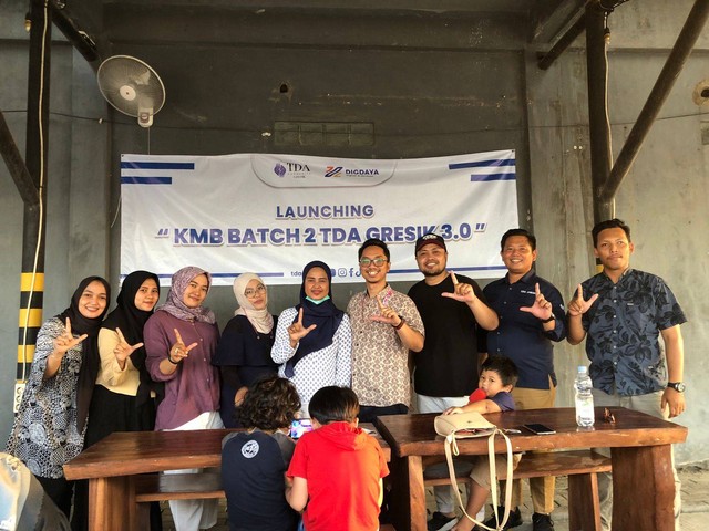 TDA Gresik gelar Kopdar Sharing Bisnis & Launching KMB Batch 2 serta KMB Lite. dok