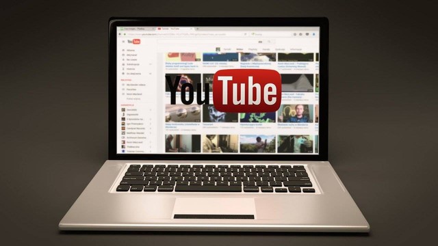 Ilustrasi: Cara Nonton YouTube di Laptop sambil Buka Aplikasi Lain Sumber: pixabay.com