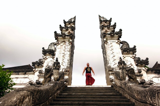Pantangan di Pura Lempuyang Bali, Foto: Pexels/Ojink Schrody