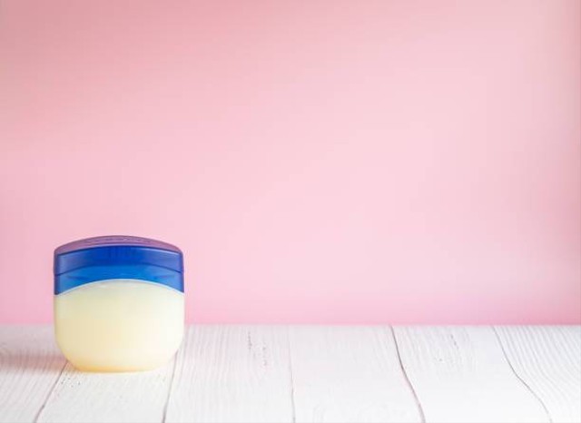 Petroleum Jelly Vaseline. Foto: iStockphoto