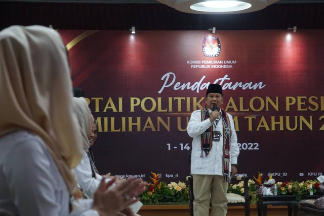 Prabowo Subianto daftarkan Gerindra untuk Pemilu 2024 di KPU RI. Foto: Iqbal Firdaus/kumparan