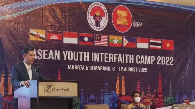 Kemenpora buka AYIC (ASEAN Youth Interfaith Camp) Tahun 2022 di Hotel Sari Pan Pacific Jakarta, Senin (8/8). Foto: Kemenpora RI