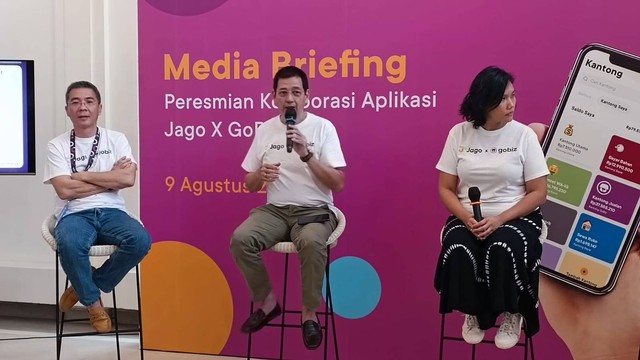 Peresmian Kolaborasi Aplikasi Bank Jago dengan GoBiz di Seribu Rasa Gunawangsa, Selasa (9/8/2022). Foto: Narda Margaretha Sinambela/kumparan