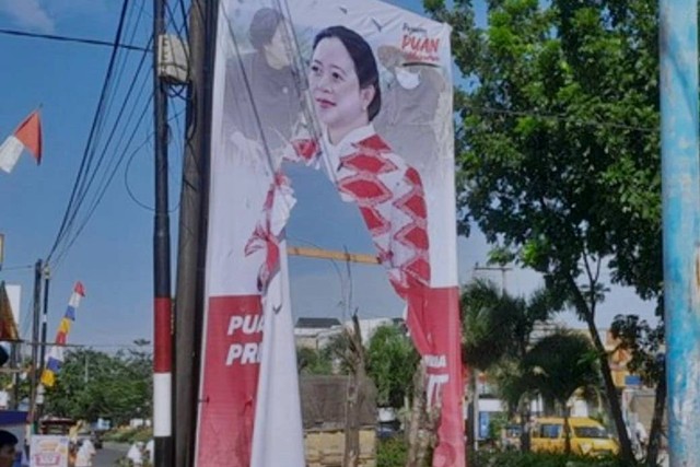 Baliho Puan di Medan dirusak OTK. Foto: Dok. Istimewa