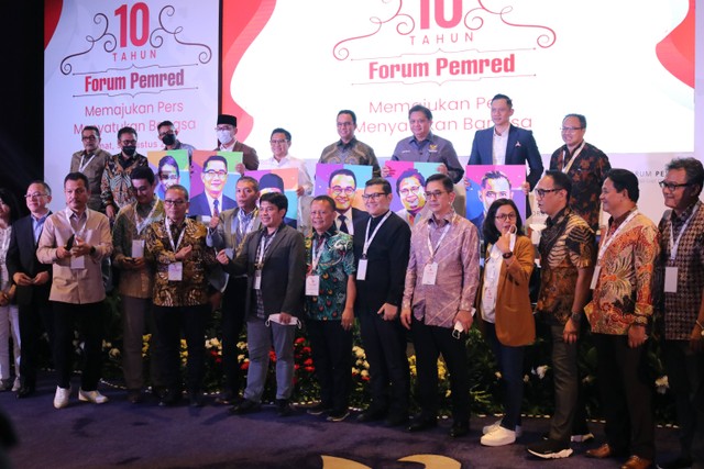 Kemeriahan HUT ke-10 Forum Pemred yang Dihadiri oleh Tokoh Nasional