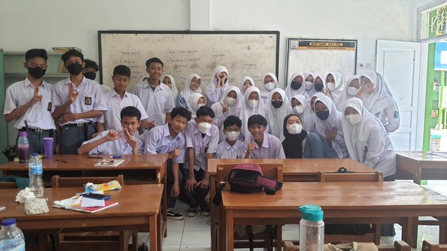 sosialisasi mengenai stres pada remaja di  SMA Muhammadiyah 4 Bandung. foto: Rihla
