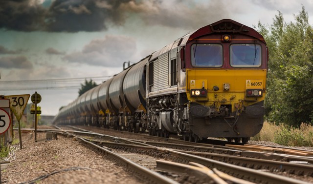 Bolehkah Turun Sebelum Stasiun Tujuan Kereta Api Jarak Jauh?https://unsplash.com/@an_ku_sh