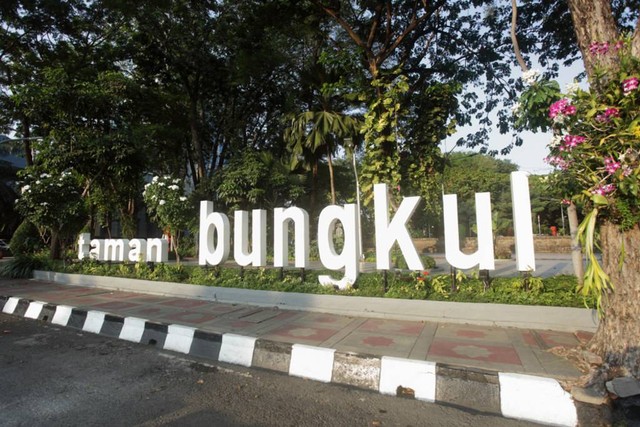Taman Bungkul, Taman Hiburan di Surabaya. Foto: Shutter Stock