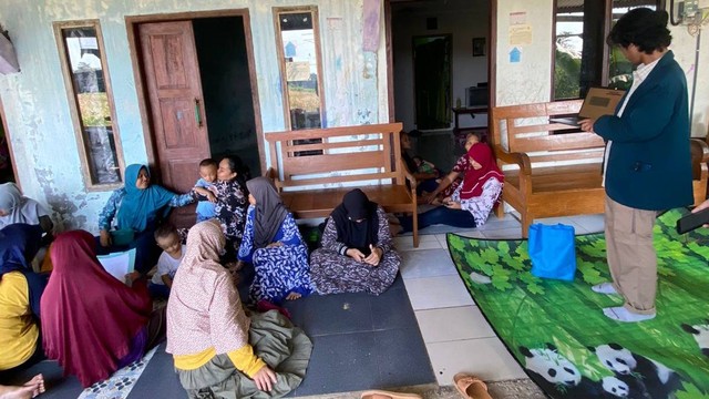 Kegiatan Pelatihan dan Sosialisasi Branding dengan Warga Gunungpati, Semarang (31/7/2022). Sumber : Dokumentasi Pribadi