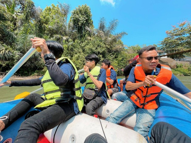 river tour di Sungai Way Sekampung, Minggu (7/8/2022) | Foto: Roza Hariqo/Lampung Geh