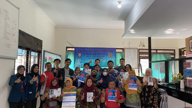 Foto bersama dengan partisipan. Sumber gambar : Dokumen Pribadi