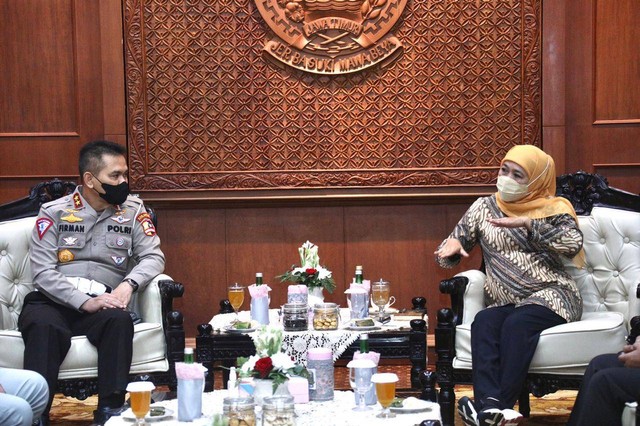 Kakorlantas Polri temui Gubernur Jawa Timur Khofifah Indar Parawansa, Kamis (11/8/2022). Foto: Korlantas Polri