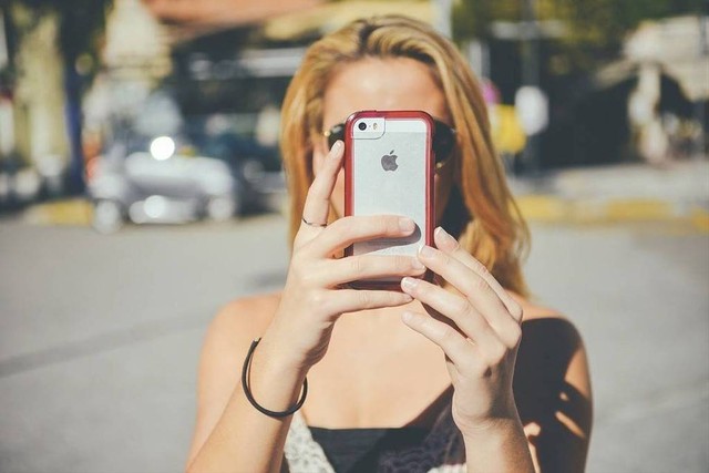 Ilustrasi cara menghidupkan suara kamera iPhone. Foto: Janeb13/pixabay