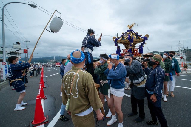 Parade dalam Festival Pelabuhan Kesennuma, Jepang. Foto: Ahmad Ariska/acehkini