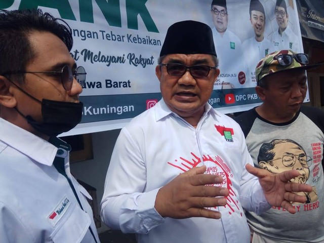 Ketua DPC PKB Kabupaten Kuningan, Jawa Barat, H Ujang Kosasih MSi. (Dok. Ciremaitoday)