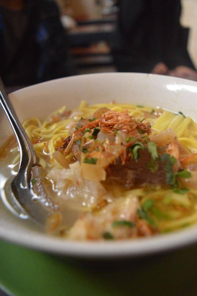 Menu utama mi kocok khas Bandung di gerai Mih Kocok Mang Dadeng. Foto: Humas Pemkot Bandung