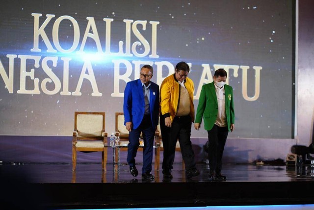 Launching visi dan misi Koalisi Indonesia Bersih (KIB) di Hotel Shangrila, Surabaya, Jatim (14/8). Foto: PAN
