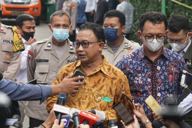 Komisioner Komnas HAM Mohammad Choirul Anam dan Beka Ulung Hapsara, Senin (15/8/2022). Foto: Iqbal Firdaus/kumparan