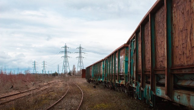 Jam Buka dan Lokasi Train to Apocalypse Jakarta, Unsplash: ALEXANDRE LALLEMAND