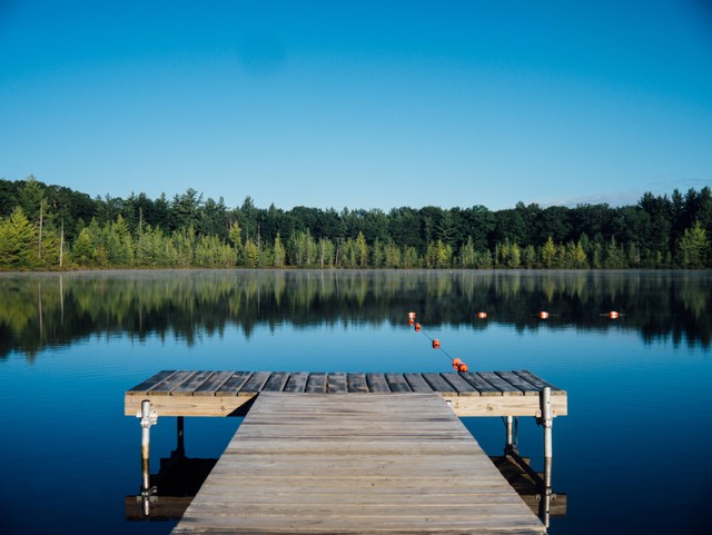 5 Wisata Danau di Jakarta yang Cocok untuk Healing/Foto hanya ilustrasi dan bukan tempat aslinya. Sumber: Unsplash/Aaron Burden