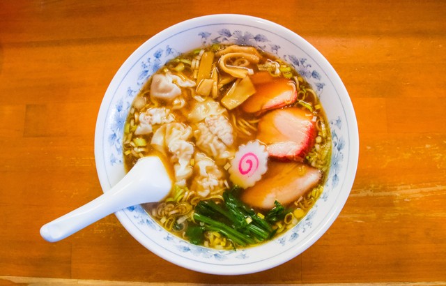 Tempat Makan Ramen Enak di Depok, Foto: Unsplash/Frank from 5 AM Ramen