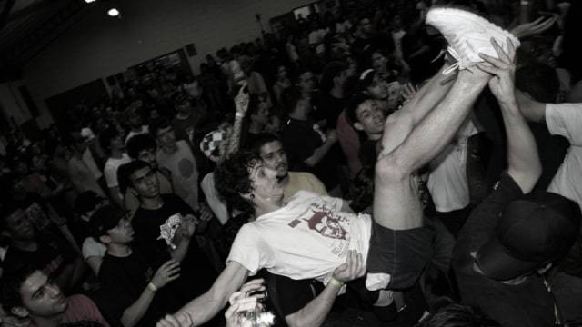 Moshing (Foto: Flickr/micadew)