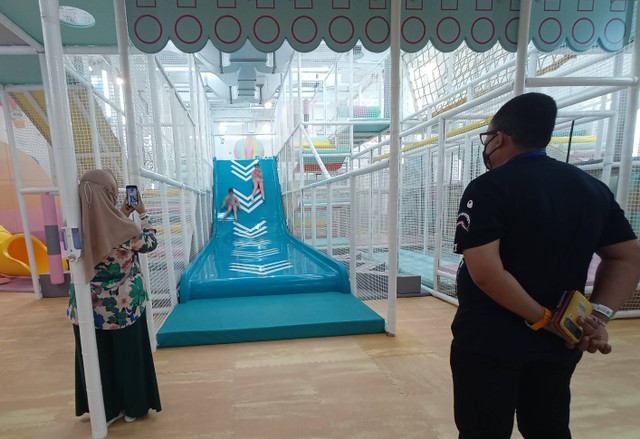 Surabaya Punya Wahana Playground Baru, Ada Air Coaster Sepanjang 40 Meter (39013)